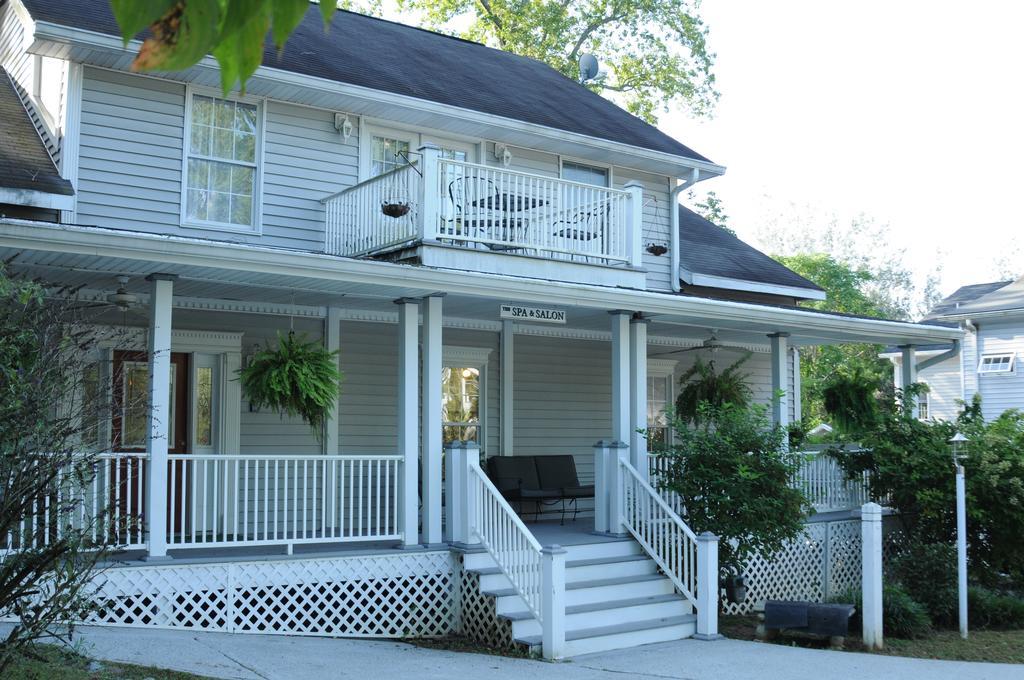 Acorn Hill Lodge And Spa Lynchburg Exterior photo